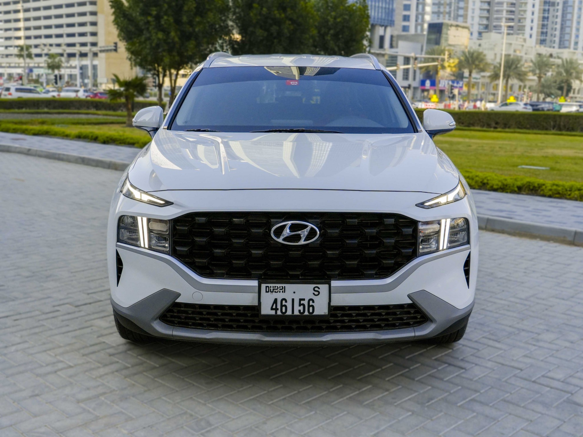 https://dev.quickdrive.ae/uploads/2023/02/01/Hyundai Santa Fe 2023 (2).jpg